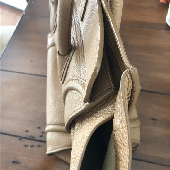 Authentic Celine bag. Some loss of shape but otherwise decent condition. - Picture 5 of 9